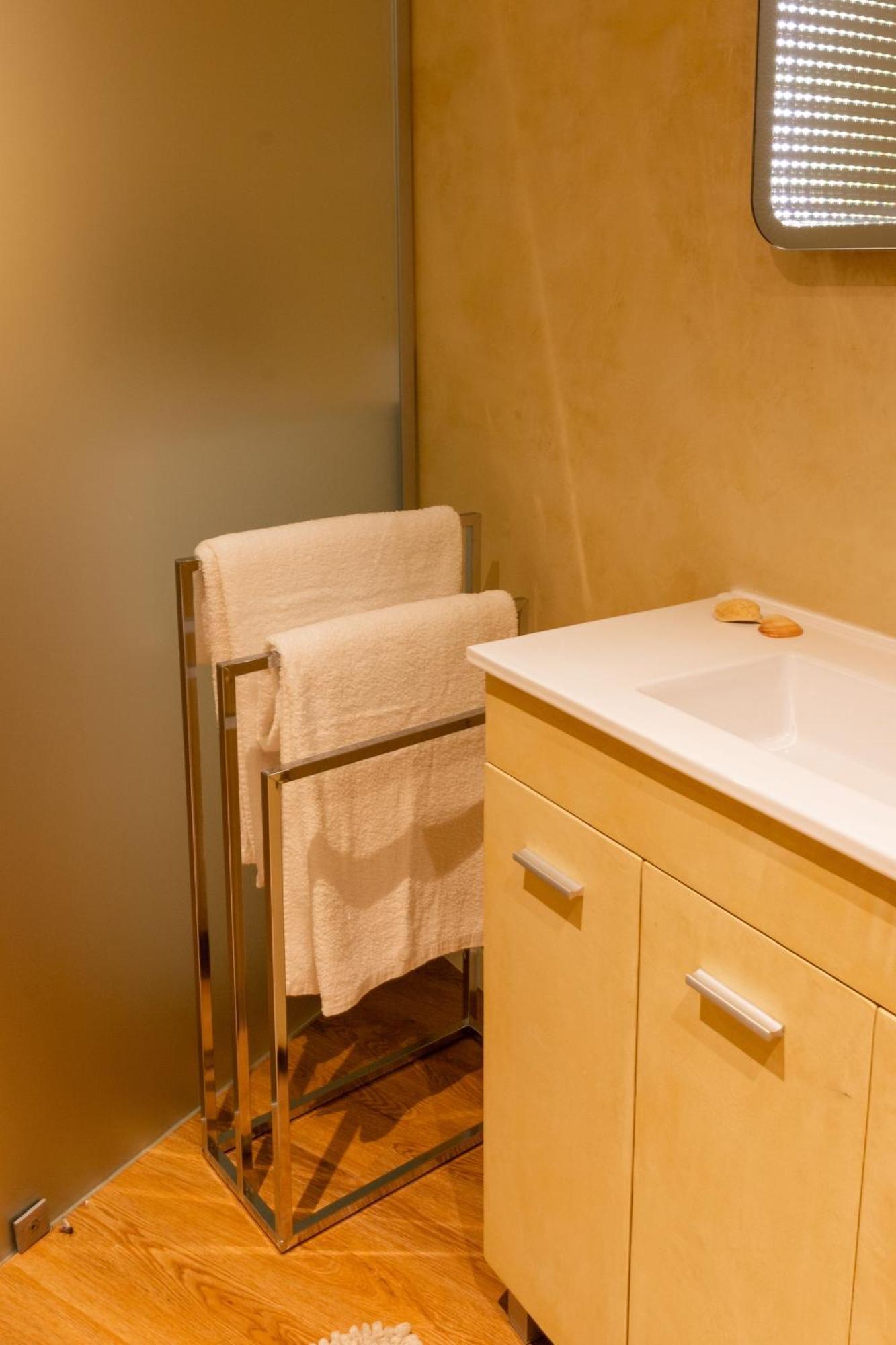 Apartamento Cava Do Viriato Deluxe Viseu Luaran gambar